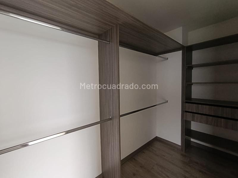 Amplio apartamento de 3 habitaciones en Suramérica, Itagüí - 7
