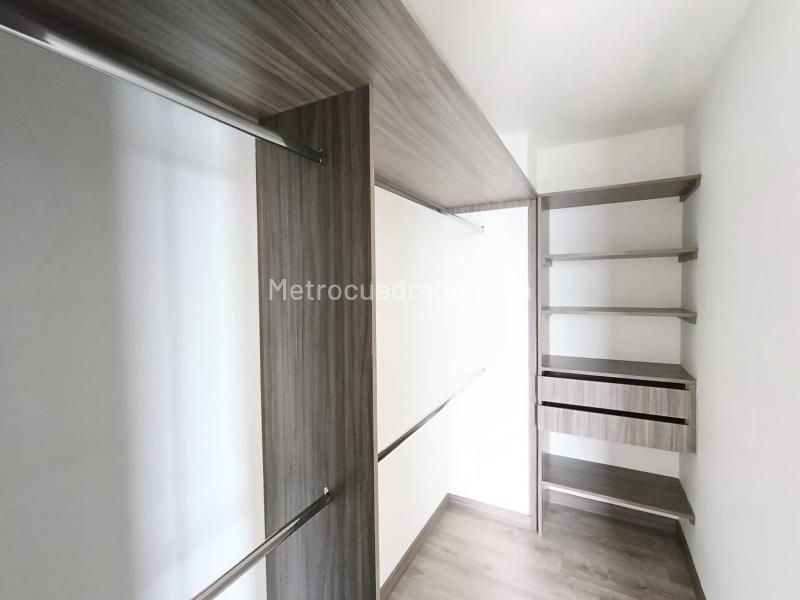 Amplio apartamento de 3 habitaciones en Suramérica, Itagüí - 8