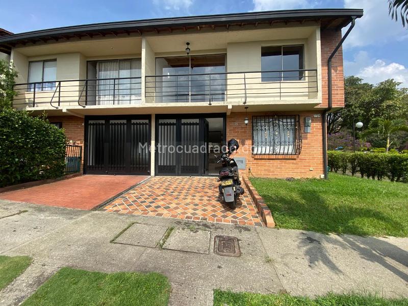 Casa en Arriendo, Poblado Del Sur, La Estrella