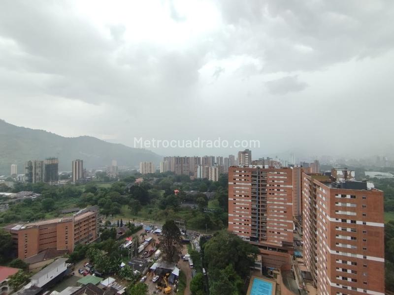 3BR Apartment in Suramerica La Estrella (68 m²)