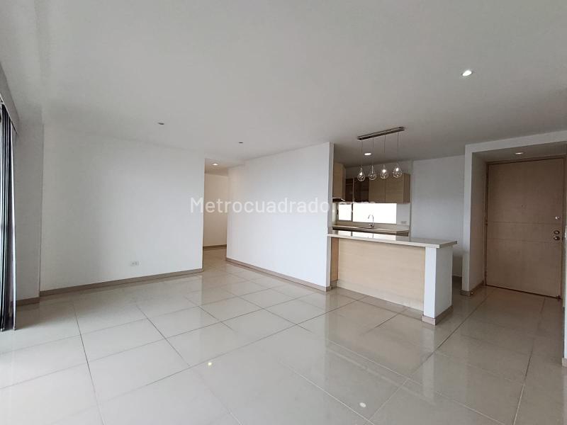 Spacious 3BR Apartment in Santa Maria De Los Angeles - 3