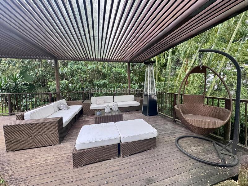 Casa Moderna de 4 Alcobas con Vistas a la Ciudad en Los Balsos, El Poblado - 8