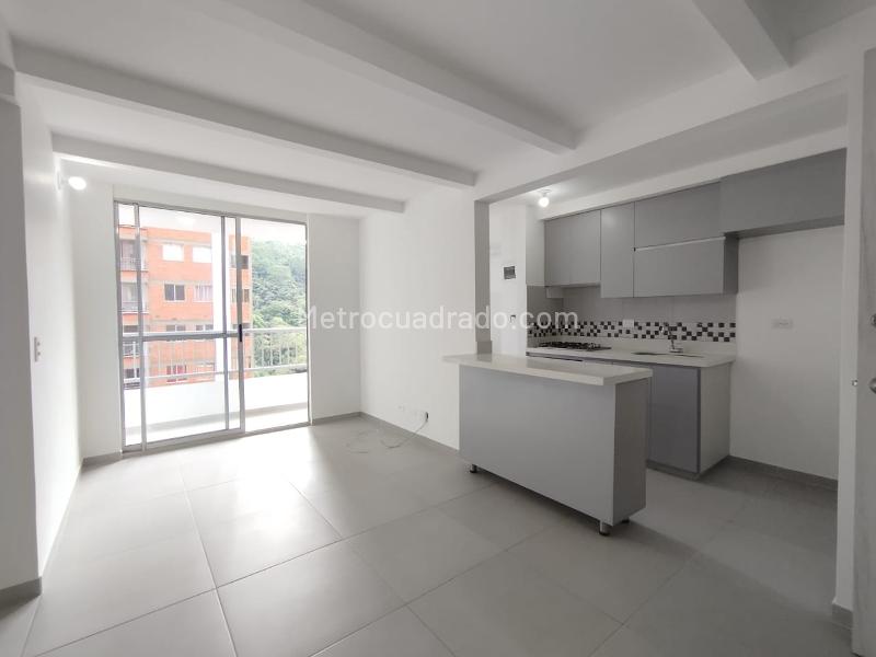 Apartamento en Arriendo, Loma San Jose Sabaneta, Sabaneta - 5