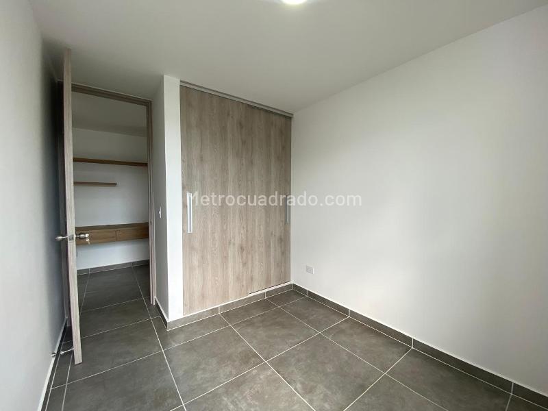 3BR Apartment with Amenities in Aves María (Sabaneta) - 8