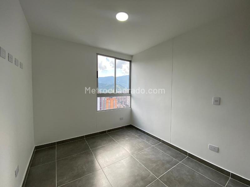 3BR Apartment with Amenities in Aves María (Sabaneta) - 9