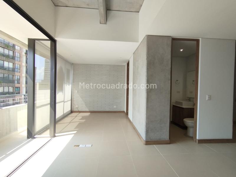 Loft-Style 1BR Apartaestudio for Rent in Ciudad del Río - 2