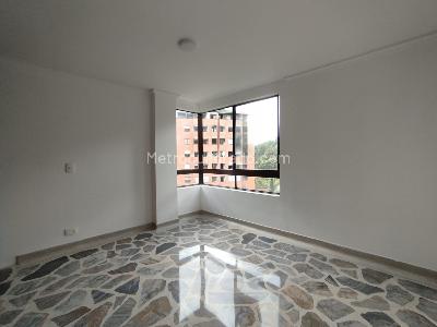 Apartamento de 3 alcobas en arriendo en Las Lomas, Medellín, 143 m² · foto 5 de 20