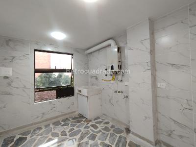 Apartamento de 3 alcobas en arriendo en Las Lomas, Medellín, 143 m² · foto 19 de 20