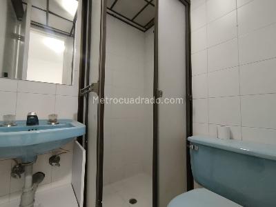 Apartamento de 3 alcobas en arriendo en Las Lomas, Medellín, 143 m² · foto 20 de 20
