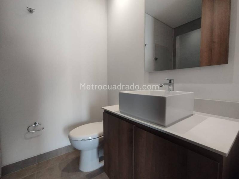 Loft-Style 1BR Apartaestudio in Ciudad del Río for Rent - 8