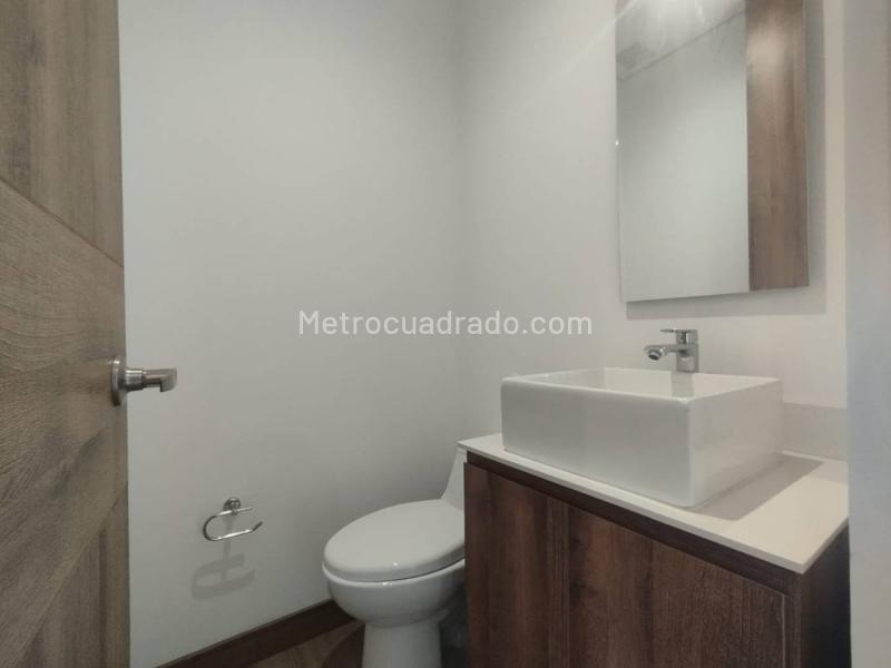 Loft-Style 1BR Apartaestudio in Ciudad del Río for Rent - 9