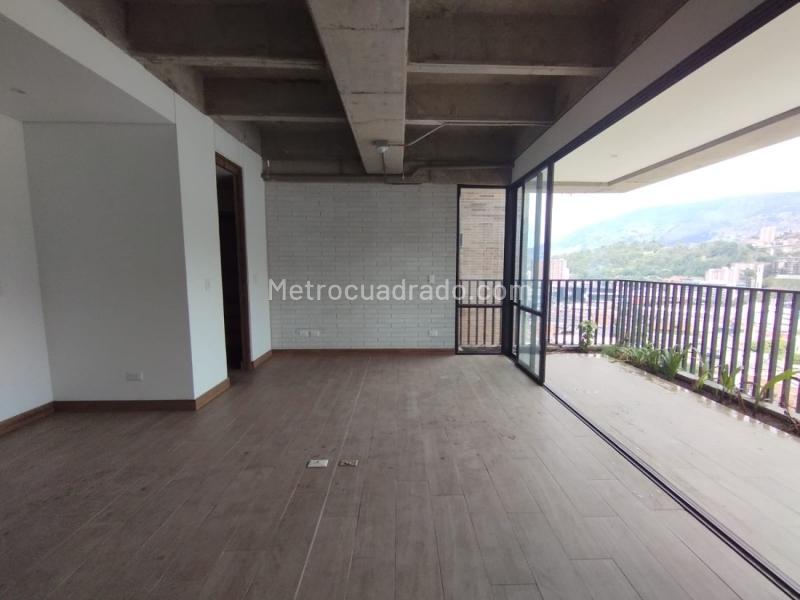 Modern 1BR Loft-Style Studio for Rent in Ciudad del Río