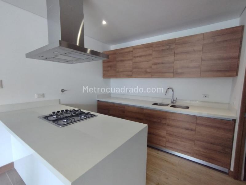 Estudio Tipo Loft Moderno de 1 Alcoba en Ciudad del Río - 7