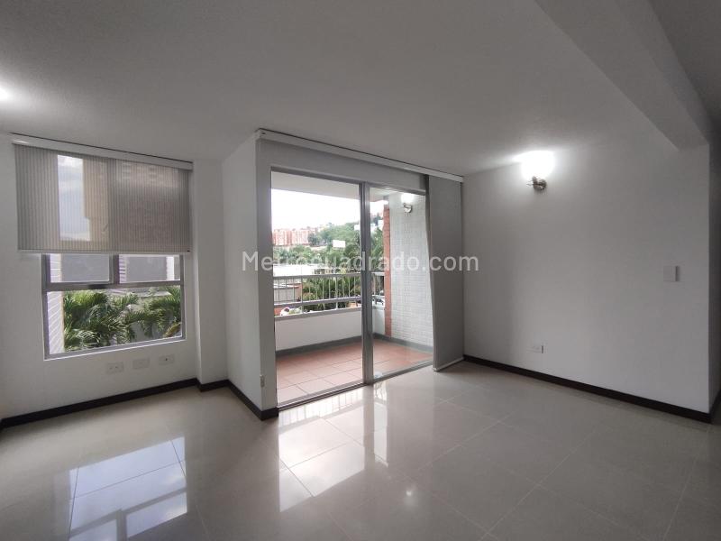 Apartamento Cómodo de 3 Alcobas en Loma de San Julián - 4