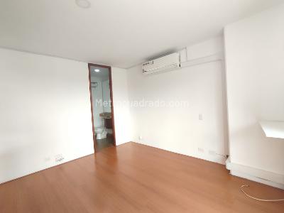 Apartamento de 1 alcoba en arriendo en El Tesoro, Medellín, 54 m² · foto 4 de 17