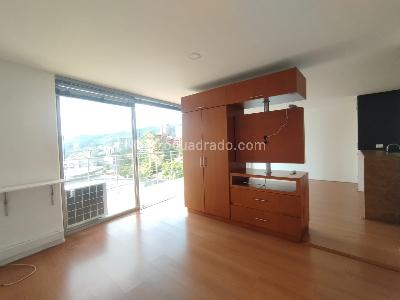 Apartamento de 1 alcoba en arriendo en El Tesoro, Medellín, 54 m² · foto 5 de 17