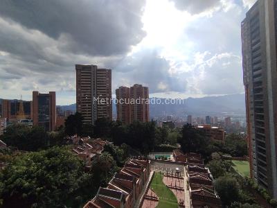 Apartamento de 1 alcoba en arriendo en El Tesoro, Medellín, 54 m² · foto 6 de 17