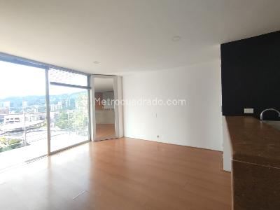 Apartamento de 1 alcoba en arriendo en El Tesoro, Medellín, 54 m² · foto 10 de 17