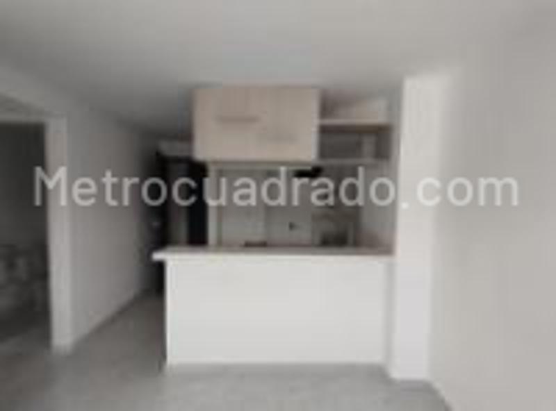 Apartamento Estudio de 1 Alcoba en Cristóbal con Seguridad 24/7