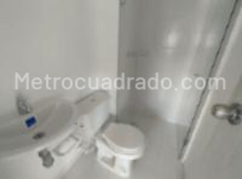 1BR Studio Apartment for Rent in Barrio Cristbal (24/7 Security) - 6