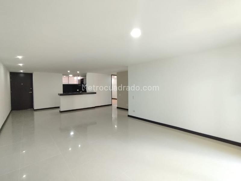 2BR Apartment in Zuñiga (110 m²) - 4