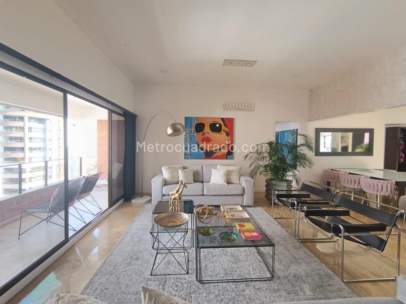 3BR Apartment in Castropol (230 m²)