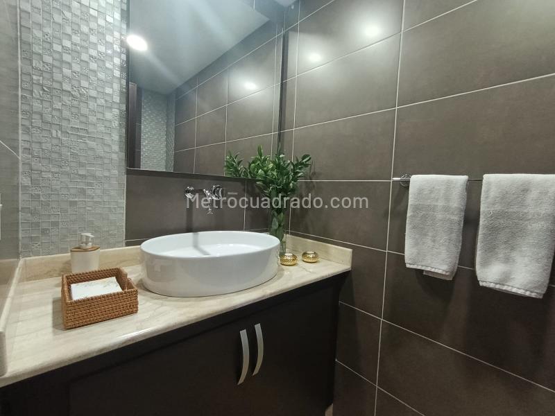 Apartamento en Arriendo, Castropol, Medellín - 3