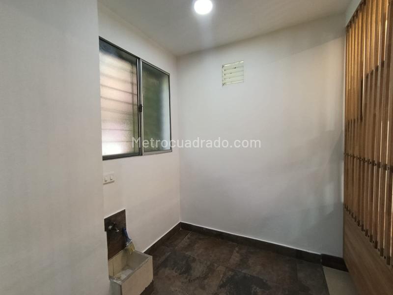 Casa Familiar de 3 Alcobas en La Loma de Los Bernal - 8