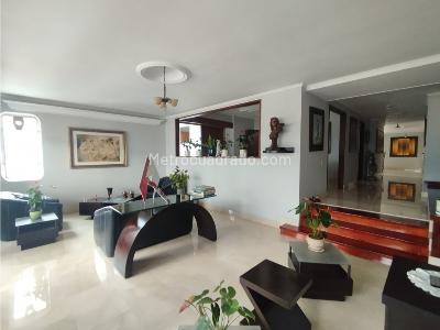 Apartamento en venta en Centro, Medellín · foto 4 de 20