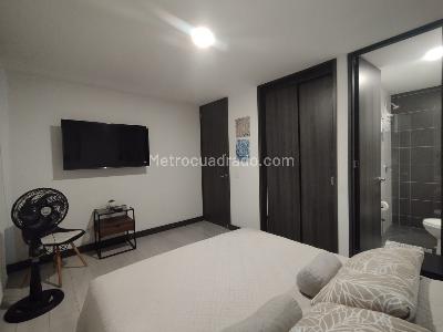 Apartamento de 3 alcobas en arriendo en Ciudad Del Rio, Medellín, 78 m² · foto 2 de 19