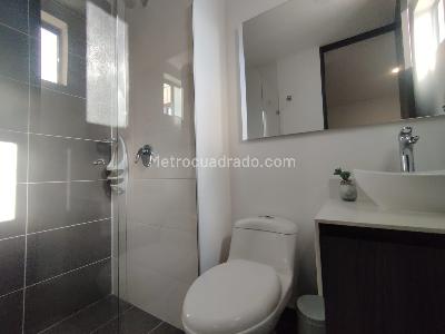 Apartamento de 3 alcobas en arriendo en Ciudad Del Rio, Medellín, 78 m² · foto 4 de 19