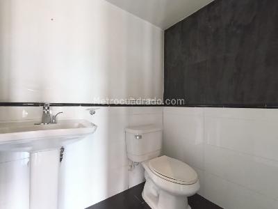 Apartamento de 1 alcoba en arriendo en Los Balsos, Medellín, 80 m² · foto 13 de 18
