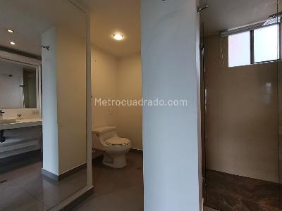 Apartamento de 1 alcoba en arriendo en Los Balsos, Medellín, 80 m² · foto 15 de 18