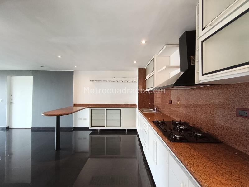 Apartamento Estudio Moderno de 1 Alcoba en Los Balsos, Medellín - 7