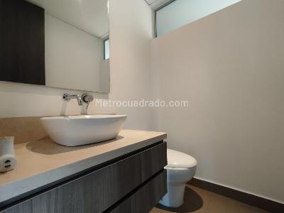 Apartamento de 3 alcobas en arriendo en Santa Maria De Los Angeles, Medellín, 104 m² · foto 14 de 16