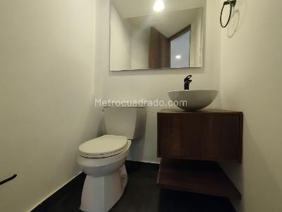 Apartamento de 2 alcobas en arriendo en El Tesoro, Medellín, 120 m² · foto 16 de 20