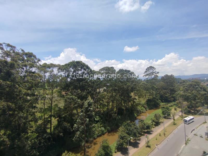 Apartamento moderno de 2 habitaciones en arriendo en El Porvenir - 4