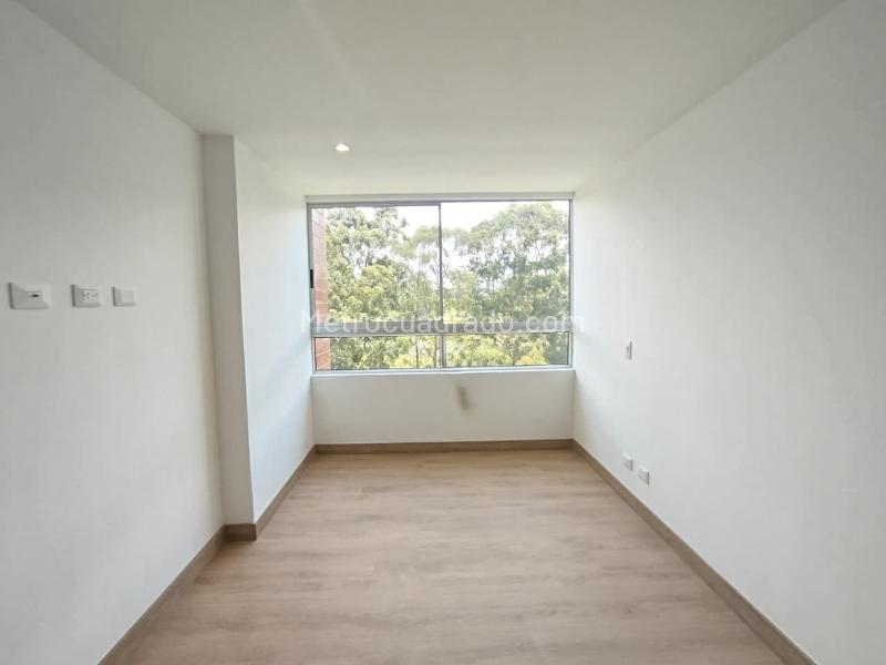 Apartamento moderno de 2 habitaciones en arriendo en El Porvenir - 6