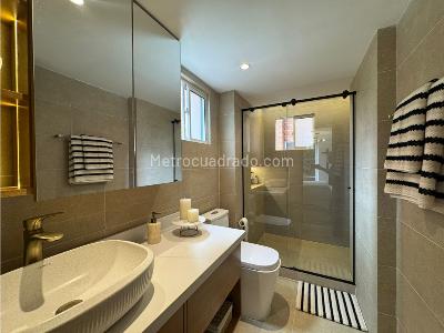 Apartamento de 3 alcobas en venta en La Tomatera, Medellín, 109 m² · foto 10 de 16