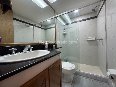 Apartamento de 3 alcobas en venta en La Tomatera, Medellín, 109 m² · foto 11 de 16