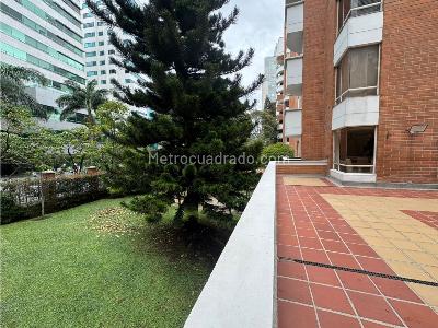 Apartamento de 3 alcobas en venta en La Tomatera, Medellín, 109 m² · foto 15 de 16