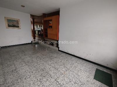 Casa de 4 alcobas en arriendo en Modelia, Bogotá, 255 m² · foto 7 de 12