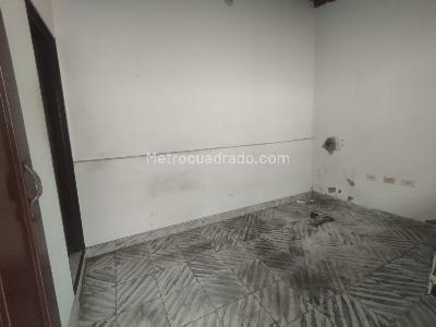 Casa de 4 alcobas en arriendo en Barrio Mesa Envigado, Envigado, 150 m² · foto 2 de 14