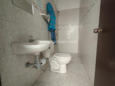 Casa de 4 alcobas en arriendo en Barrio Mesa Envigado, Envigado, 150 m² · foto 10 de 14