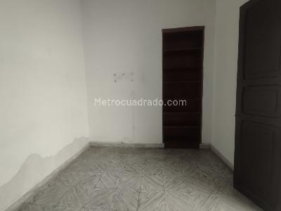 Casa de 4 alcobas en arriendo en Barrio Mesa Envigado, Envigado, 150 m² · foto 12 de 14