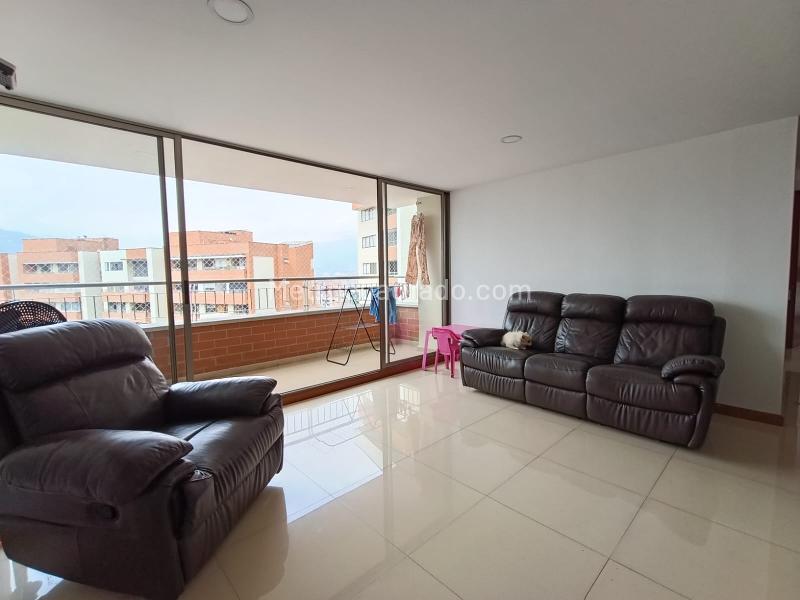 3BR Apartment in Santa Maria De Los Angeles (105 m²)