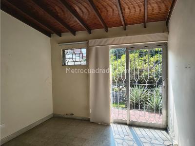 Casa de 3 alcobas en venta en Laureles, Medellín, 211 m² · foto 12 de 20