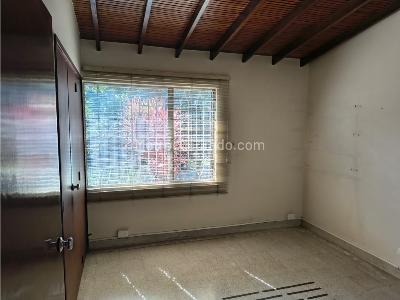 Casa de 3 alcobas en venta en Laureles, Medellín, 211 m² · foto 13 de 20