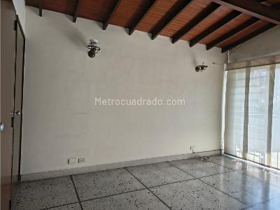 Casa de 3 alcobas en venta en Laureles, Medellín, 211 m² · foto 17 de 20
