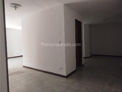 Apartamento de 3 alcobas en venta en Laureles, Medellín, 137 m² · foto 12 de 20